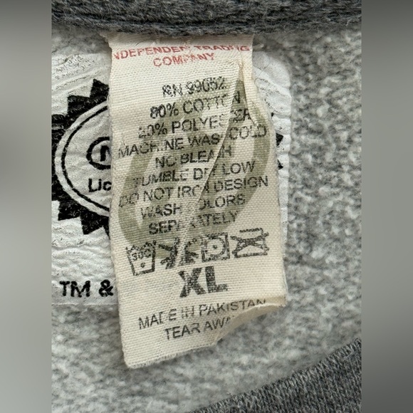 Nintendo “Keep It Classic” Controller Logo Crewneck Sweatshirt, Men’s Size XL - Picture 7 of 10